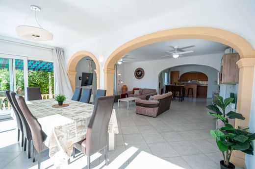 Maison de luxe à vendre à Calp, 690 000 €, Photo 5