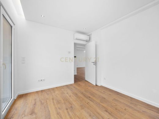 Maison de luxe à vendre à Charneca de Caparica, 850 000 €, Photo 6