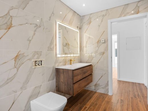 Maison de luxe à vendre à Charneca de Caparica, 850 000 €, Photo 7