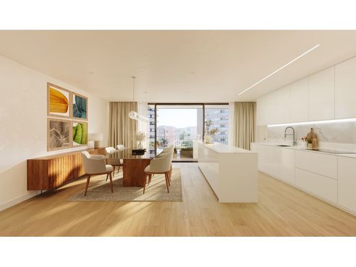 Luxury Apartment for sale in Maia, 425 000 €, Photo 2