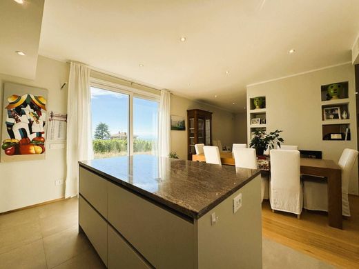 Maison de luxe à vendre à La Morra, 750 000 €, Photo 3