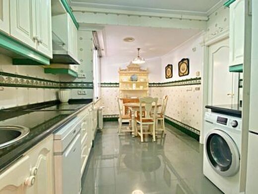 Luxury Apartment for sale in Alicante, 418 000 €, Photo 6