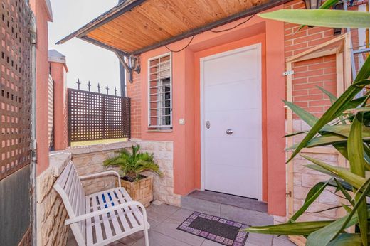 Maison de luxe à vendre à Churriana de La Vega, 475 000 €, Photo 6