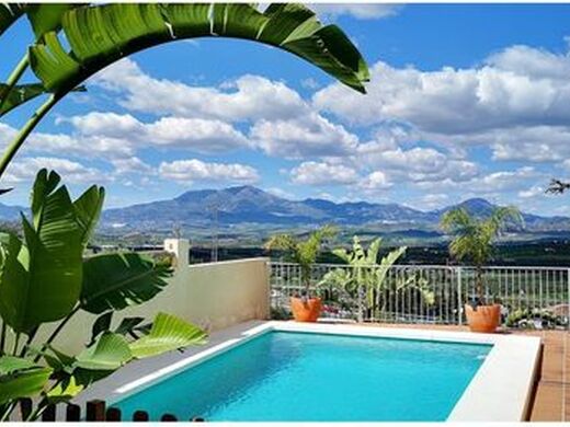 Maison de luxe à vendre à Coín, 499 550 €, Photo 1