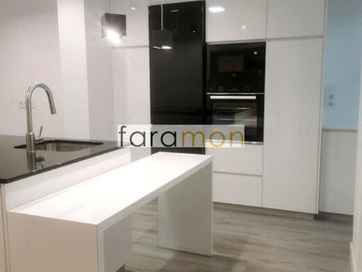 Appartement de luxe à vendre à Vigo, 579 000 €, Photo 1