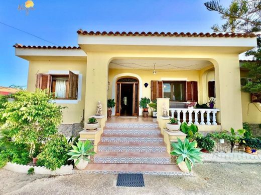 Maison de luxe à vendre à Daya Vieja, 850 000 €, Photo 2