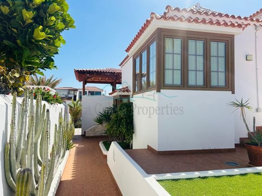 Maison de luxe à vendre à Adeje, 1 400 000 €, Photo 4