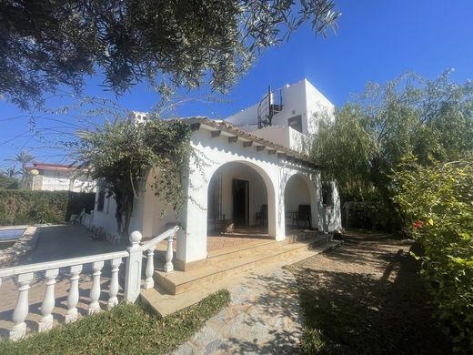 Maison de luxe à vendre à Cabo Roig, 749 000 €, Photo 2