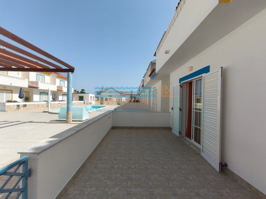 Maison de luxe à vendre à Vila Real de Santo António, 460 000 €, Photo 5