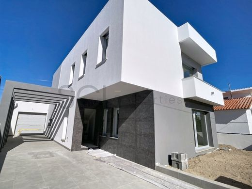 Maison de luxe à vendre à Seixal, 690 000 €, Photo 4