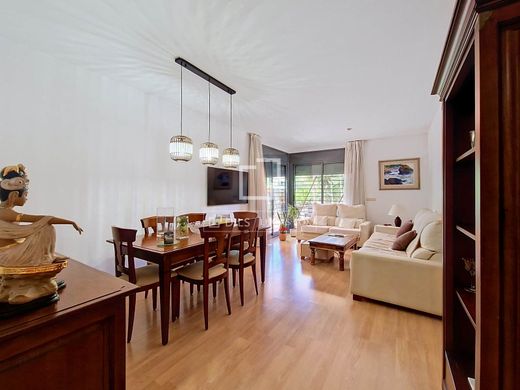Appartement de luxe à vendre à Cubelles, 500 000 €, Photo 2