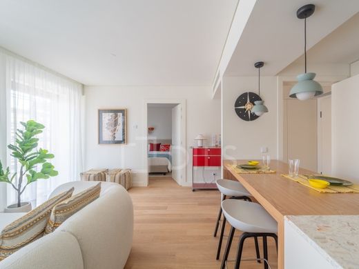 Luxury Apartment for sale in Vila Nova de Gaia, 620 000 €, Photo 6