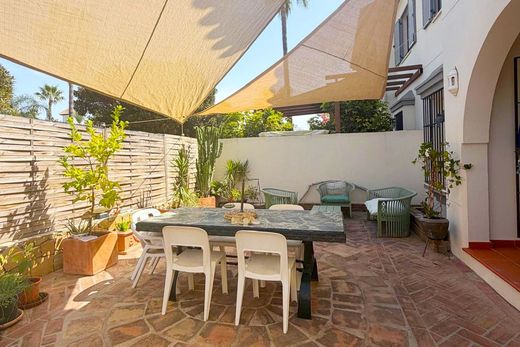 Luxury House for sale in San Pedro de Alcántara, 995 000 €, Photo 2