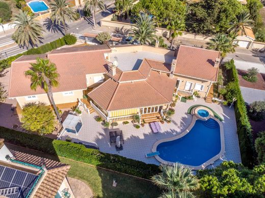 Maison de luxe à vendre à Cabo Roig, 1 550 000 €, Photo 2