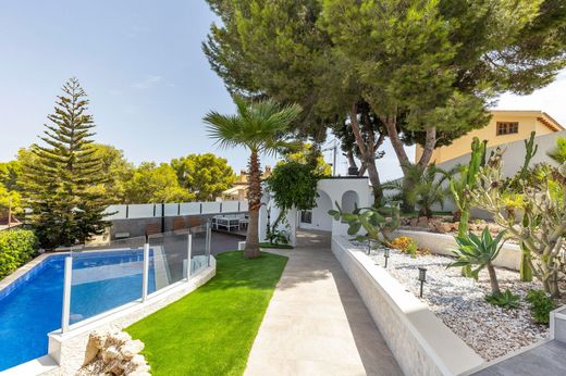 Luxury House for sale in Torrevieja, 849 000 €, Photo 3