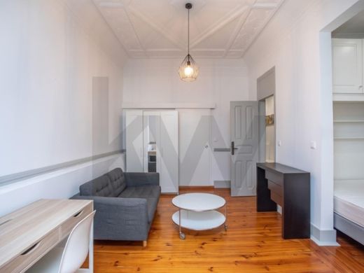 Luxury Apartment for sale in Lisbon, 749 000 €, Photo 3