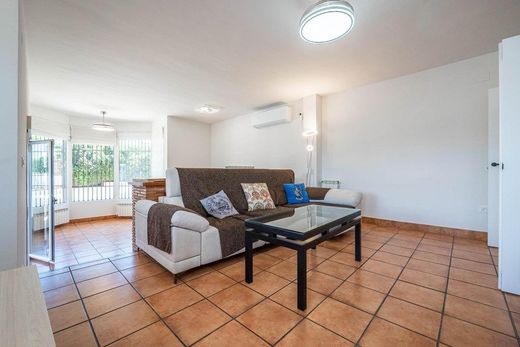 Maison de luxe à vendre à Otura, 434 500 €, Photo 3