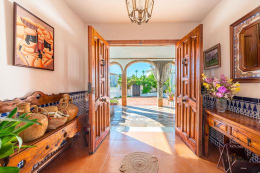 Luxury House for sale in Torremolinos, 1 099 000 €, Photo 5