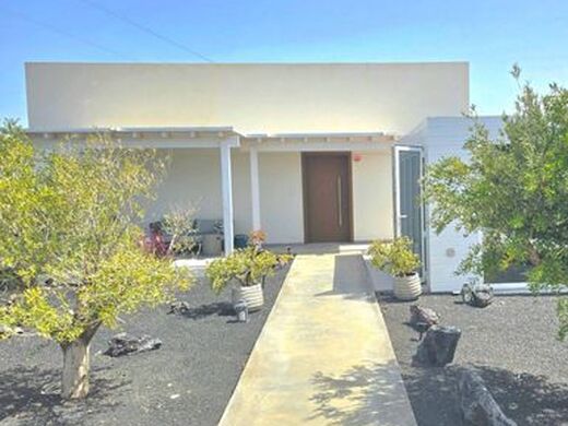 Maison de luxe à vendre à Yaiza, 799 000 €, Photo 7