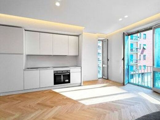 Appartement de luxe à vendre à Milan, 650 000 €, Photo 2