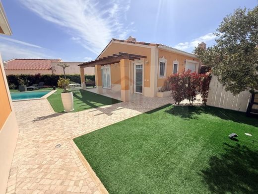 Maison de luxe à vendre à Caldas Da Rainha, 790 000 €, Photo 2