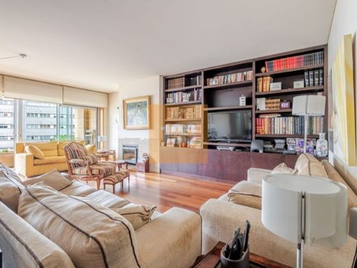 Appartement de luxe à vendre à Matosinhos, 1 180 000 €, Photo 3