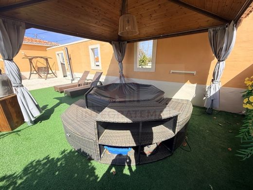 Maison de luxe à vendre à Caldas Da Rainha, 790 000 €, Photo 5
