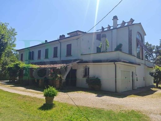 Luxury House for sale in Rimini, 1 950 000 €, Photo 2