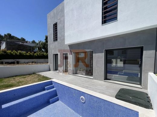 Maison de luxe à vendre à Sesimbra, 550 000 €, Photo 2