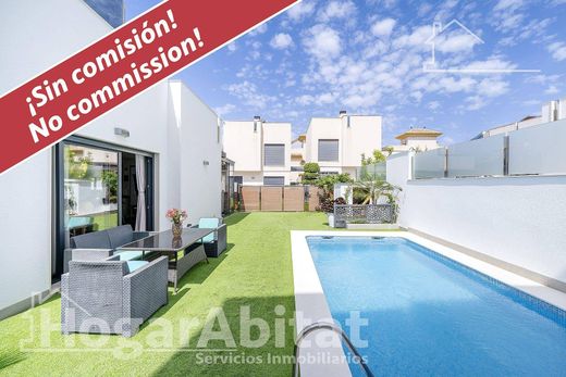 Maison de luxe à vendre à Torrevieja, 549 000 €, Photo 3
