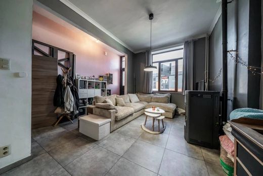 Maison de luxe à vendre à Dinant, 243 000 €, Photo 3