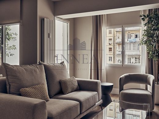 Luxury Apartment for sale in Madrid, 1 159 000 €, Photo 3