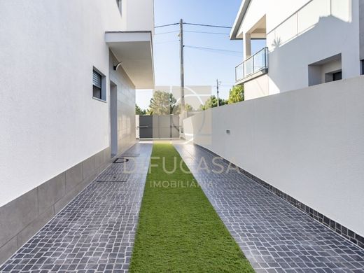Maison de luxe à vendre à Sesimbra, 425 000 €, Photo 4