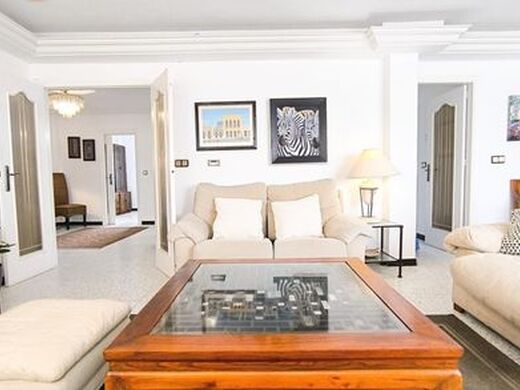 Luxury House for sale in Murcia, 440 000 €, Photo 4