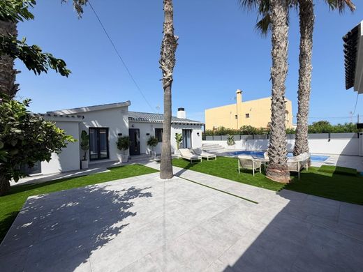 Maison de luxe à vendre à Torrevieja, 749 000 €, Photo 5