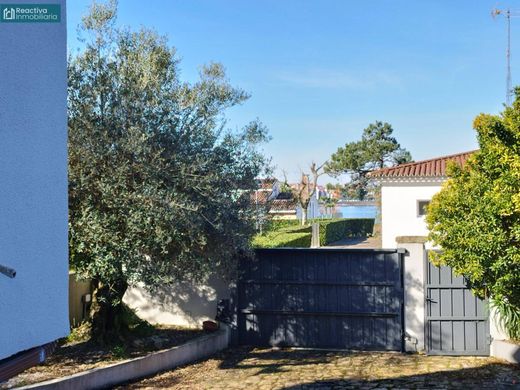 Luxury House for sale in O Grove, 1 300 000 €, Photo 5