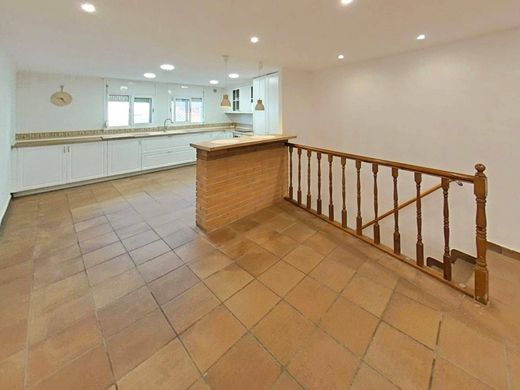 Luxury House for sale in Castellar Del Vallès, 475 000 €, Photo 7