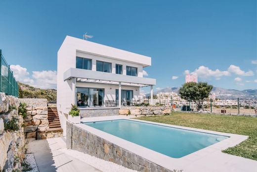 Maison de luxe à vendre à Marbella, 850 000 €, Photo 1