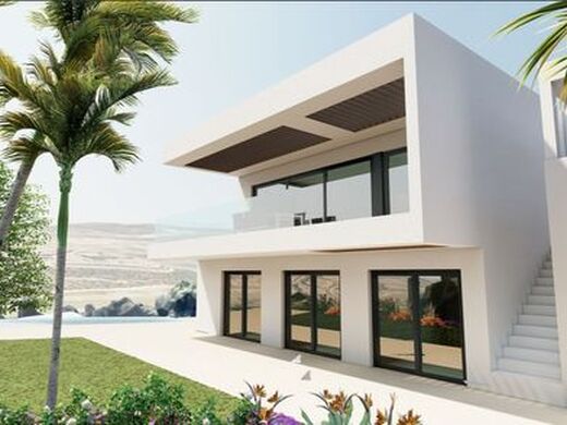 Maison de luxe à vendre à Marbella, 650 000 €, Photo 1