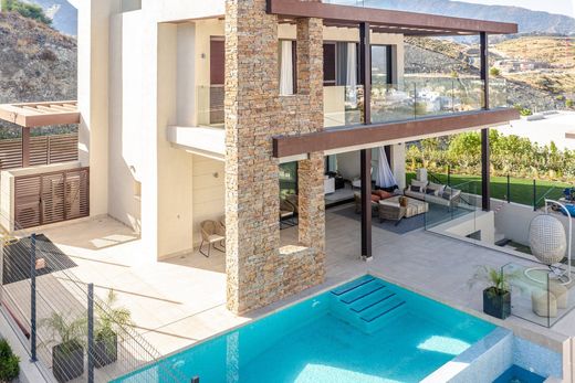 Maison de luxe à vendre à Marbella, 1 999 000 €, Photo 1