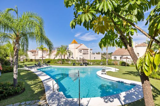 Maison de luxe à vendre à Marbella, 695 000 €, Photo 1