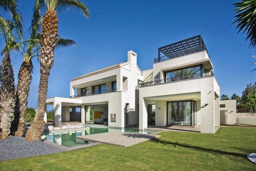 Maison de luxe à vendre à Marbella, 3 200 000 €, Photo 1