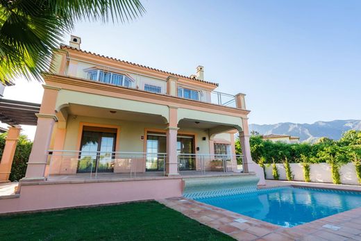 Luxury House for sale in Marbella, 1 640 000 €, Photo 1