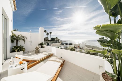 Maison de luxe à vendre à Marbella, 2 150 000 €, Photo 1