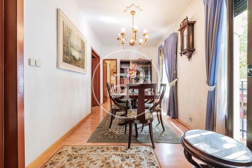 Luxury Apartment for sale in Madrid, 725 000 €, Photo 2