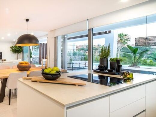Maison de luxe à vendre à Marbella, 2 150 000 €, Photo 3