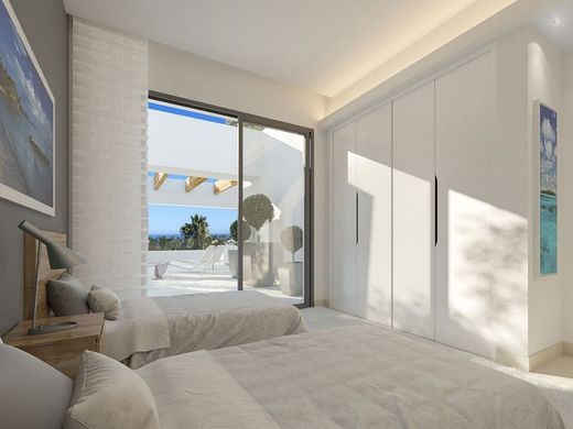 Luxury House for sale in Marbella, 1 600 000 €, Photo 3