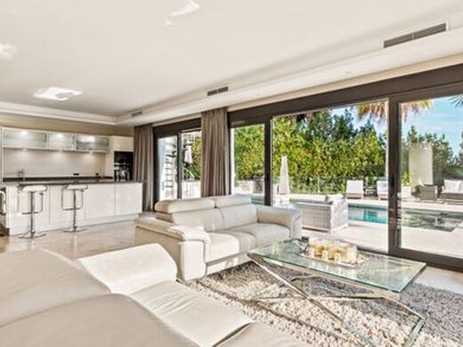 Luxury House for sale in Marbella, 2 850 000 €, Photo 3