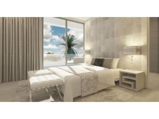 Luxury House for sale in Marbella, 1 100 000 €, Photo 3
