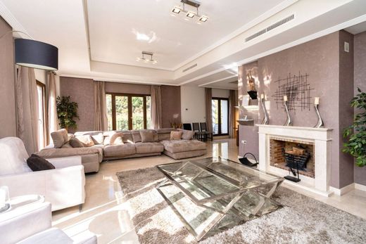 Maison de luxe à vendre à Marbella, 1 275 000 €, Photo 3